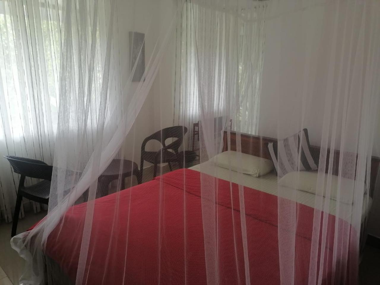 Isuru Homestay Ella Exterior foto